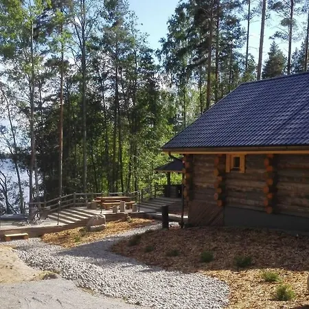 Comfy Retreat For 8 With Hot Tub & Sauna 公寓 *