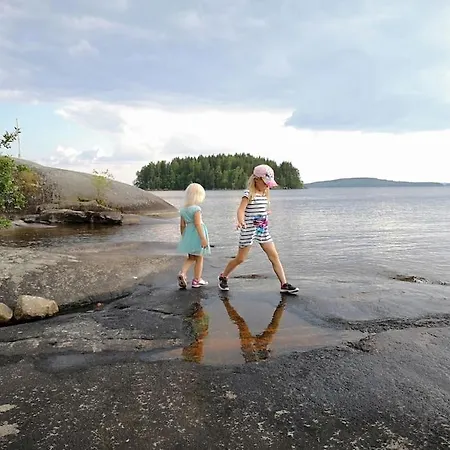 公寓 Comfy Retreat For 8 With Hot Tub & Sauna Jyväskylä