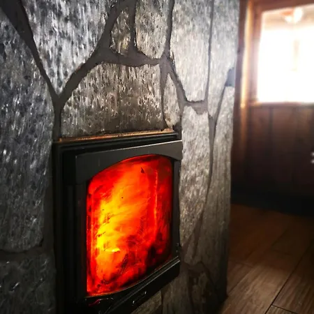 Comfy Retreat For 8 With Hot Tub & Sauna 公寓 Jyväskylä