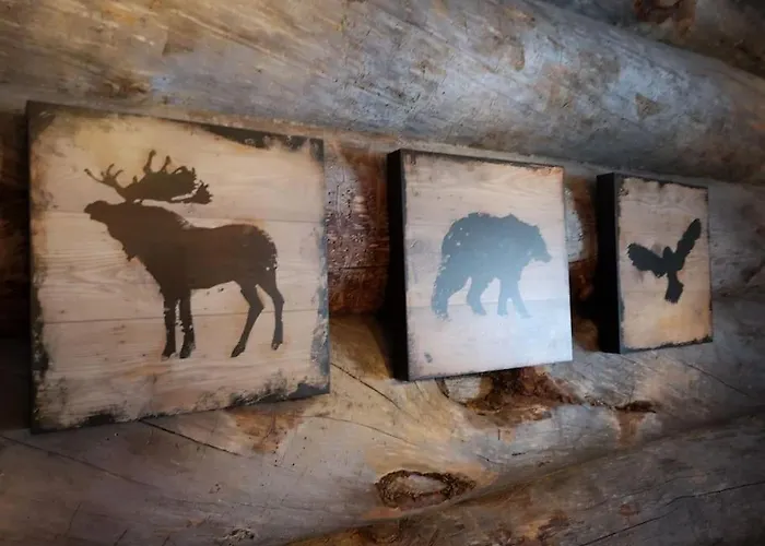 Apartman Comfy Retreat For 8 With Hot Tub & Sauna