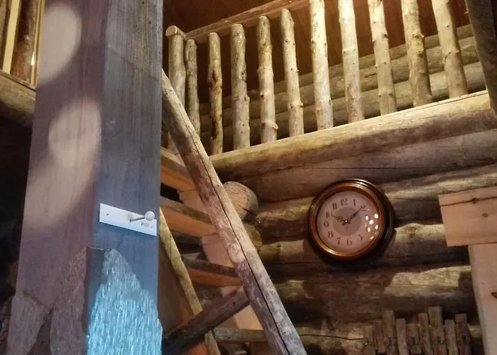 Comfy Retreat For 8 With Hot Tub & Sauna Apartman Jyväskylä